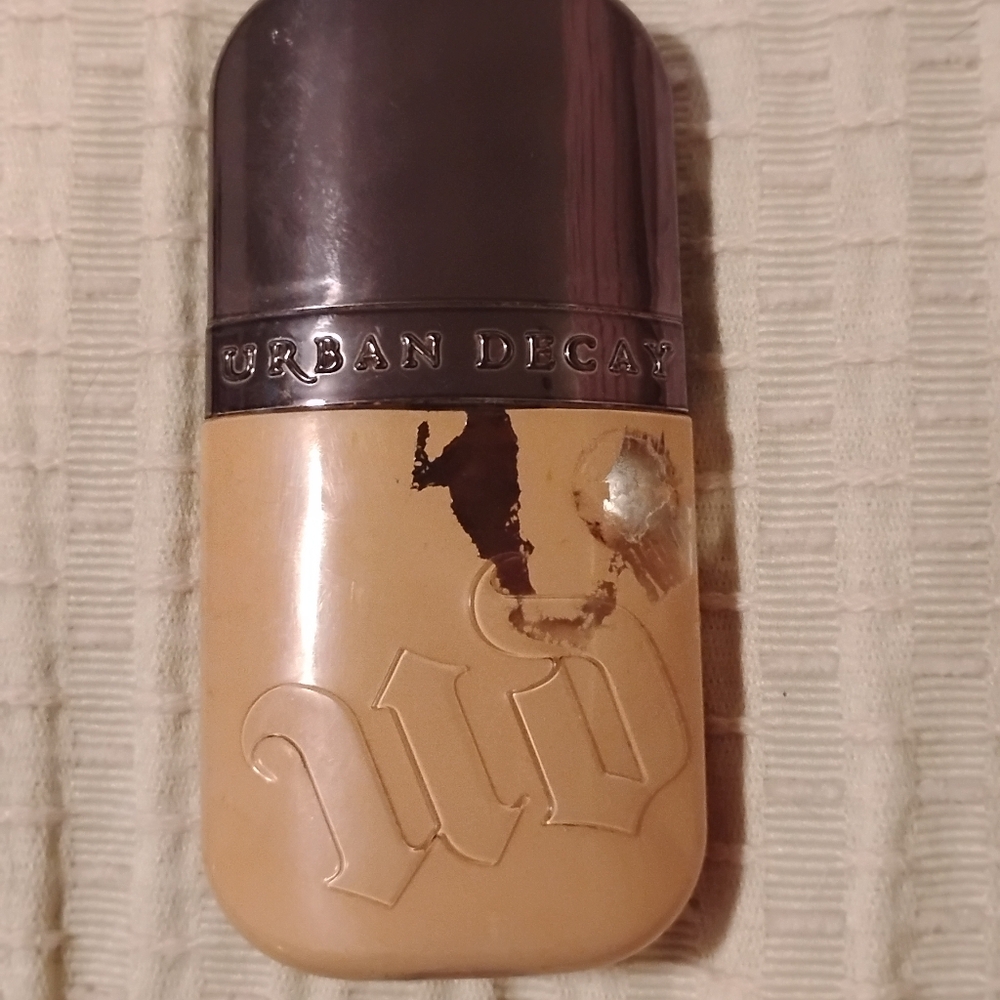 Urban Decay Foundation with Purple Cap